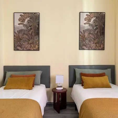 Apartamento Residencial Cerca De Las Estaciones Apartment *