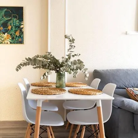 Apartamento Residencial Cerca De Las Estaciones 아파트