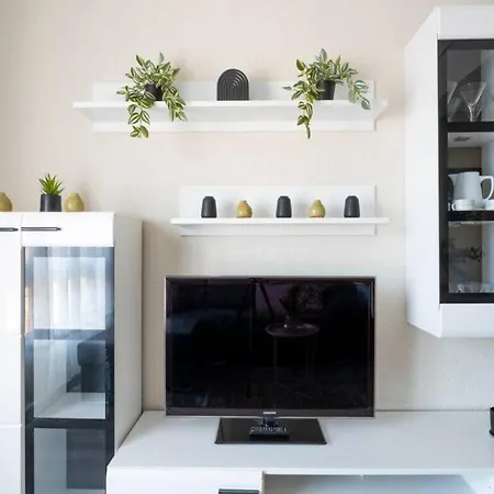 Apartamento Residencial Cerca De Las Estaciones *