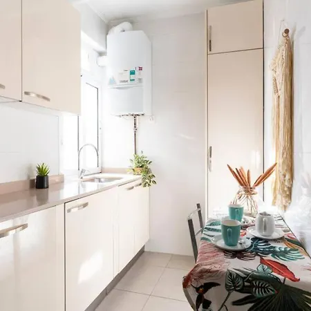 Apartamento Residencial Cerca De Las Estaciones 아파트 *