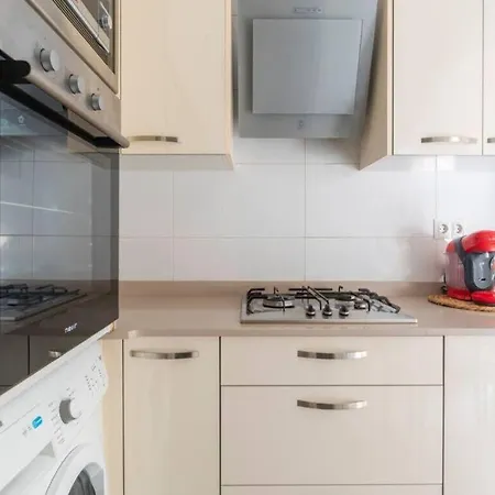 Lägenhet Apartamento Residencial Cerca De Las Estaciones *