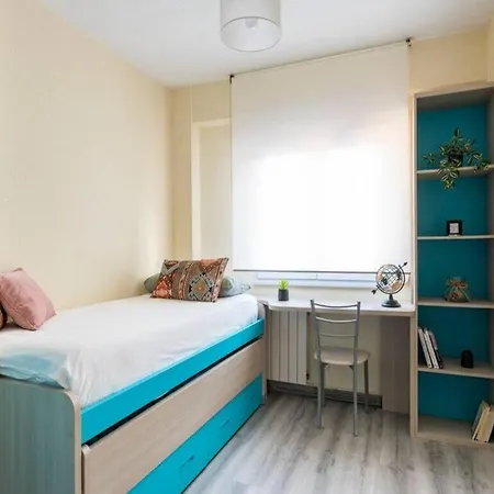 Apartamento Residencial Cerca De Las Estaciones * 산탄데르
